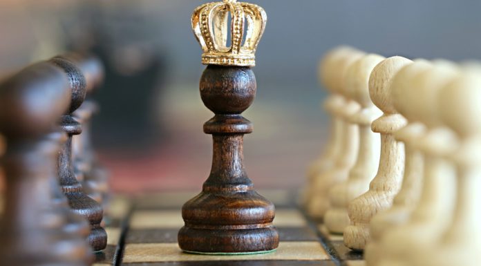 Crown-King-Chess