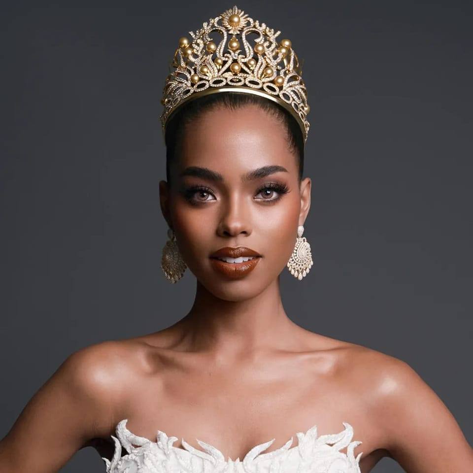 Irene will be facing stiff competiton from Ms. Chelsea Manalo of the Philippines, whos is the first black Filipina to be crowned Miss Universe Philippines. Philippines has won the Miss Universe title a record 4 times.